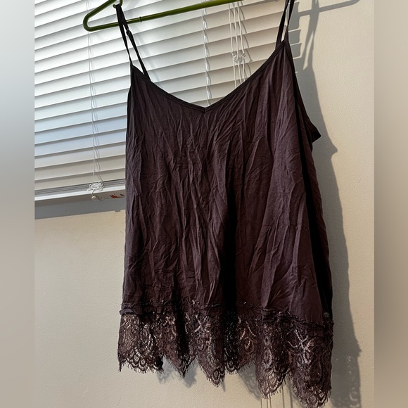 AE Soft & Sexy Tank top w Lace Trim - Picture 7 of 7